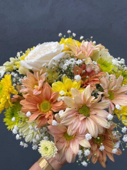 Arranjo Mix Floral - Flores no tom amarelo